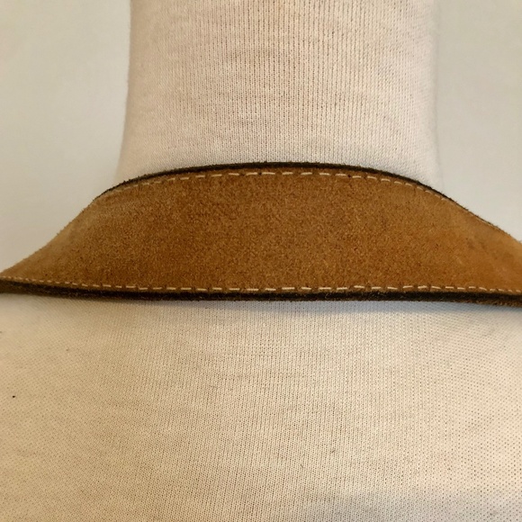 Dark-Brown Vintage Italian Tooled Leather Belt - Picture 8 of 9